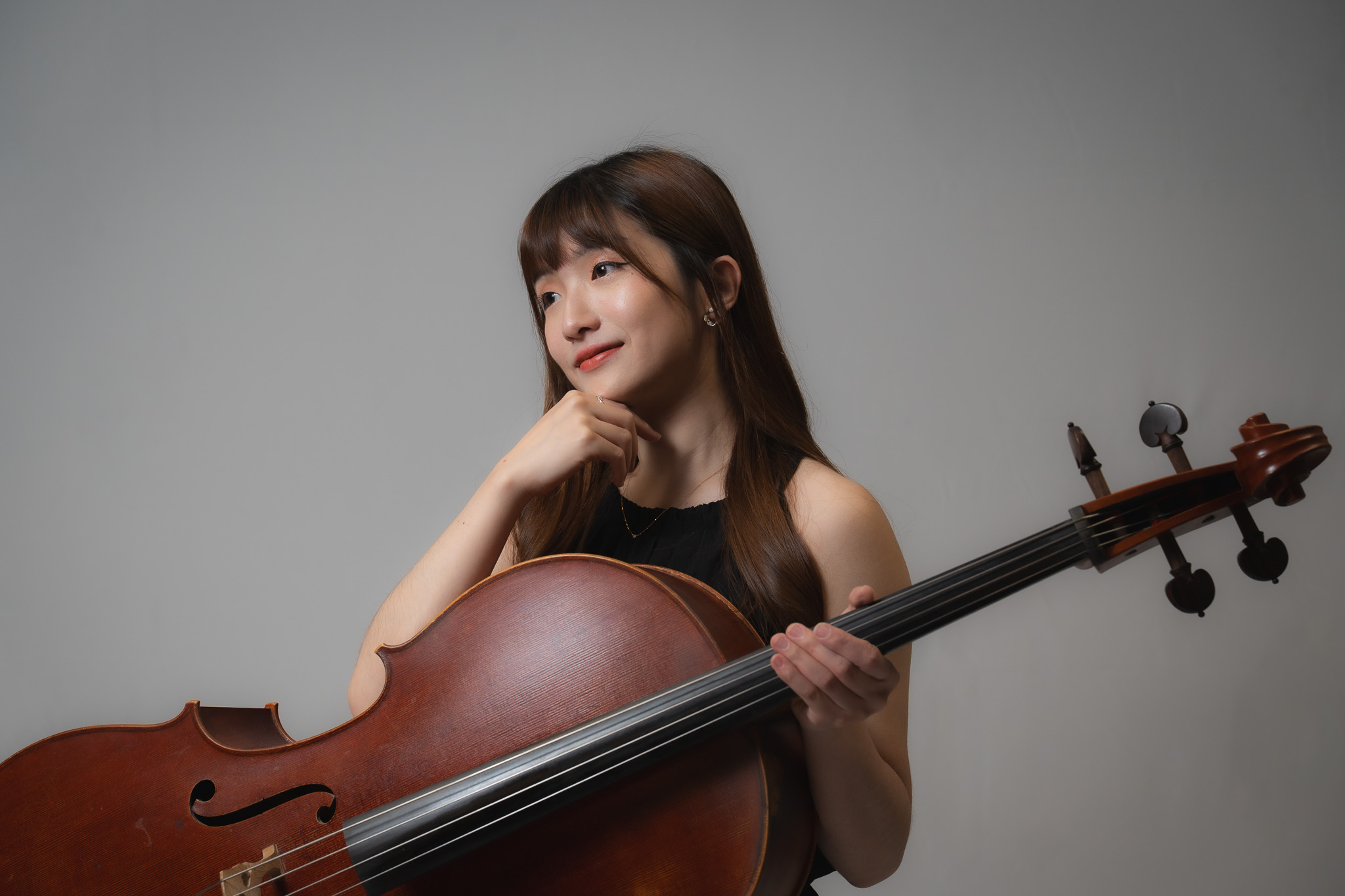 大提琴形象照